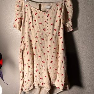 American Eagle Romper with Flowers, Size Large